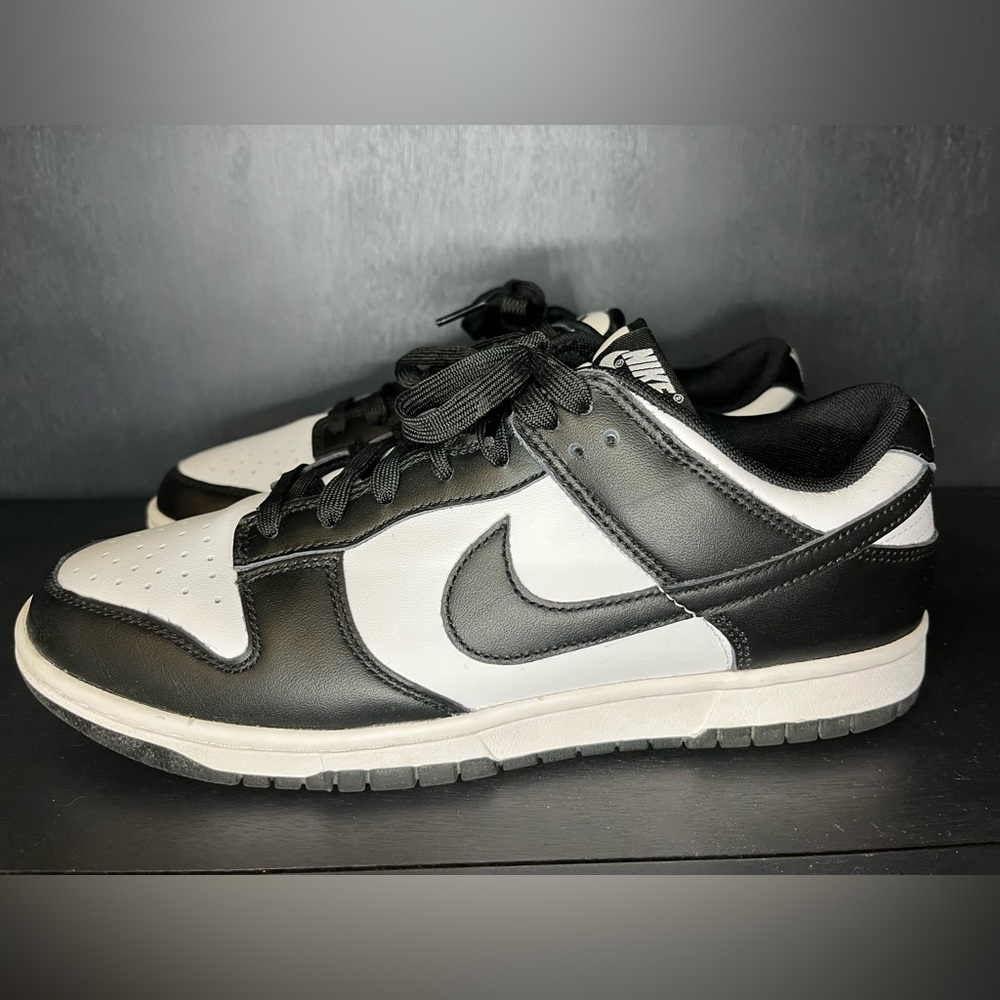 Dunk Low ‘Black White’